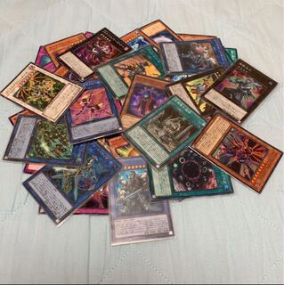 遊戯王 まとめ売り 100枚以上