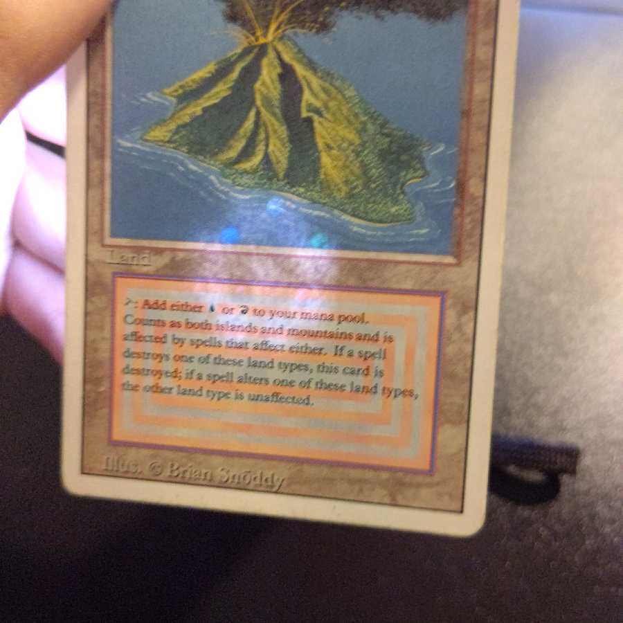 英語 3ED Volcanic Island