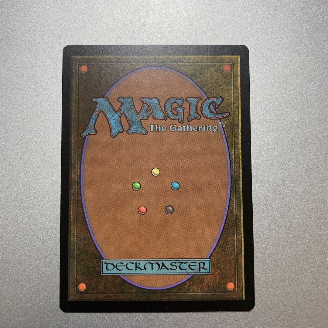 花を手入れする者