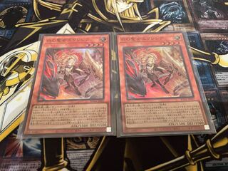 白の聖女エクレシア スーパーレア　2枚