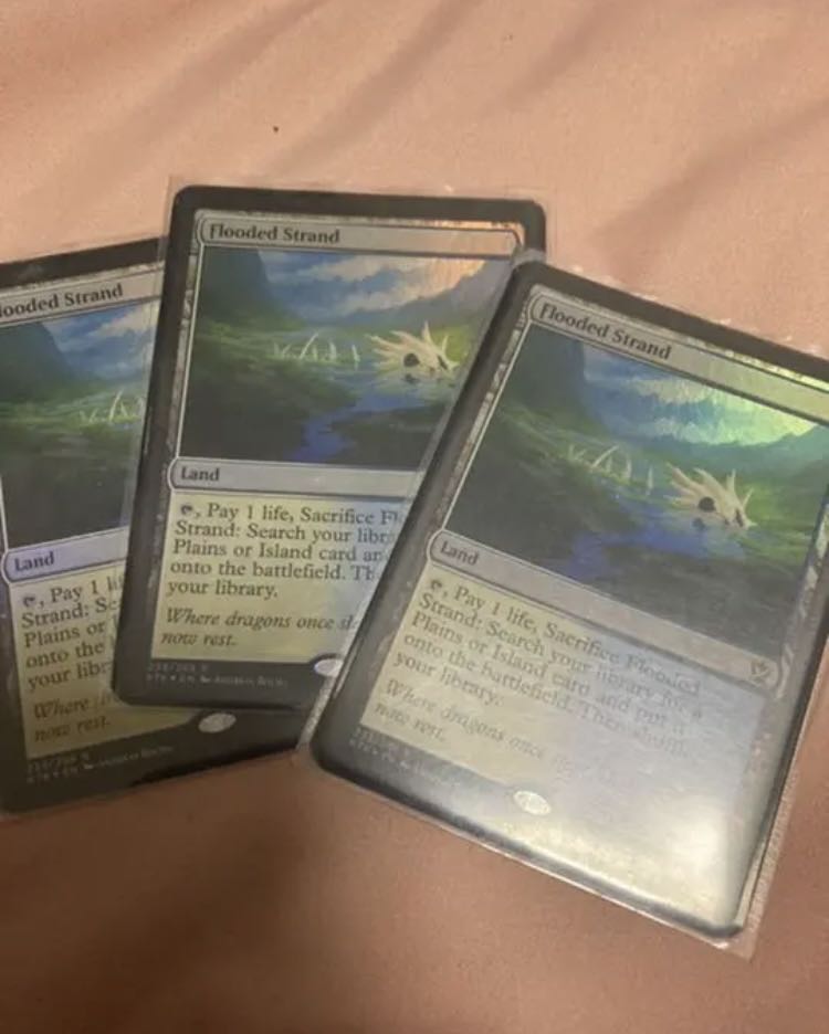 溢れかえる岸辺