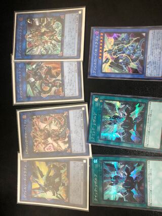 ヴァレルデッキ　シークレットあり