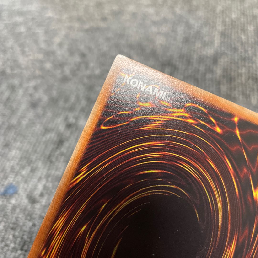 ［Everyone's Wife] Maiden with Eyes of Blue Gold Secret Rare