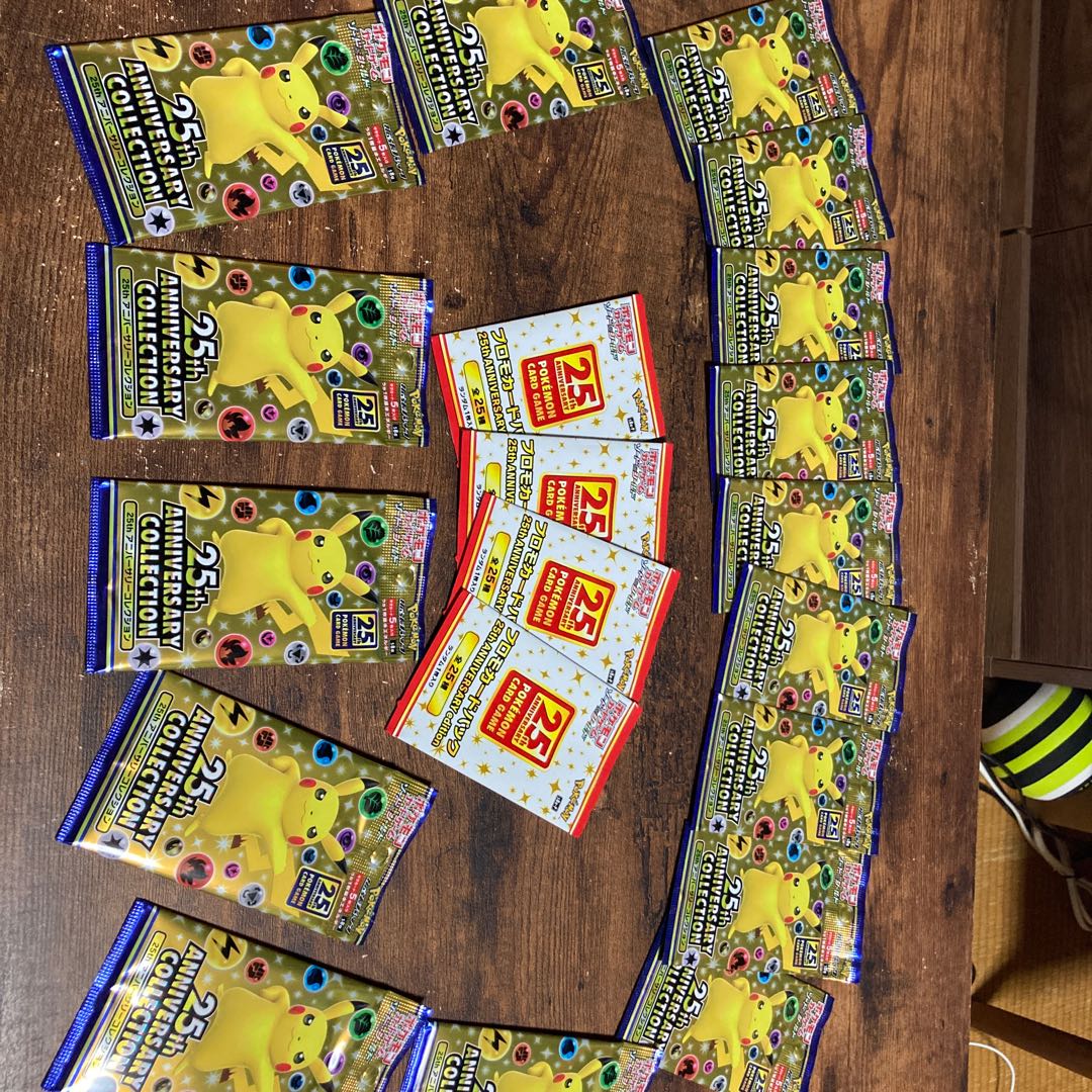 25th ANNIVERSARY COLLECTION pack plus promo cards