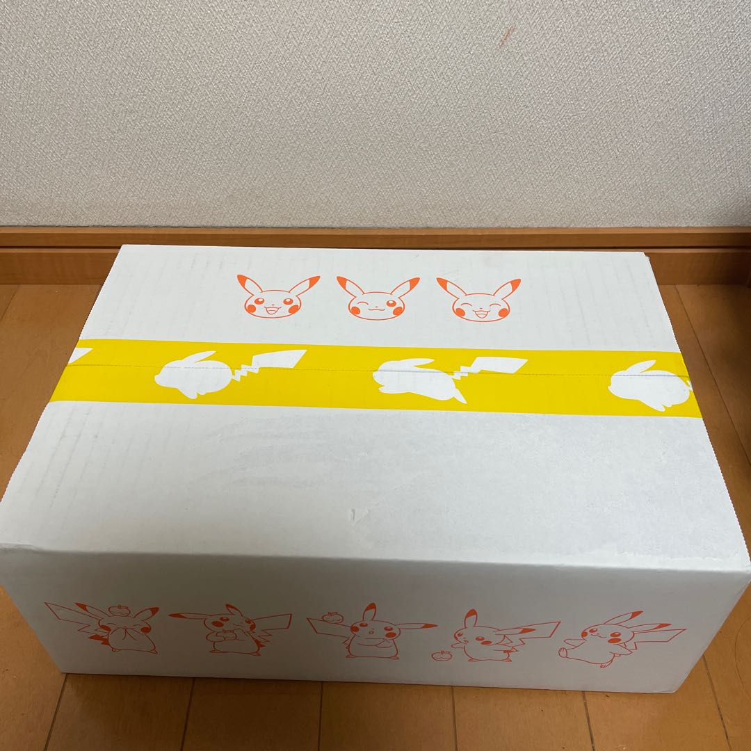 Pokemon Golden Box 25th