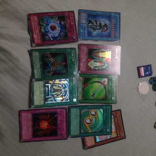 Yu-Gi-Oh! Chaos Soldier and many other old cards