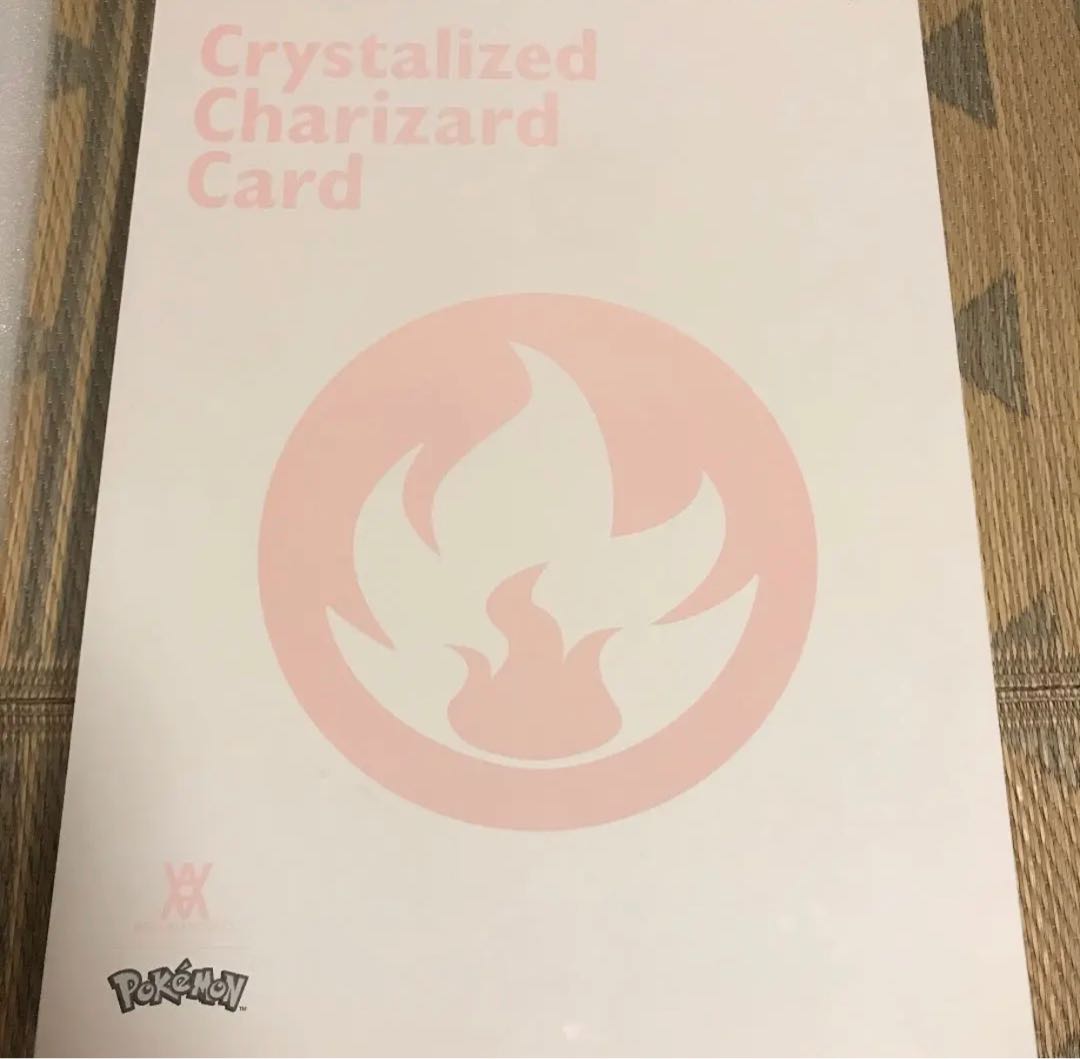 新品未開封！Daniel Arsham x Pokémon Card Pokémon x Daniel Arsham Card Crystalized Charizard 500