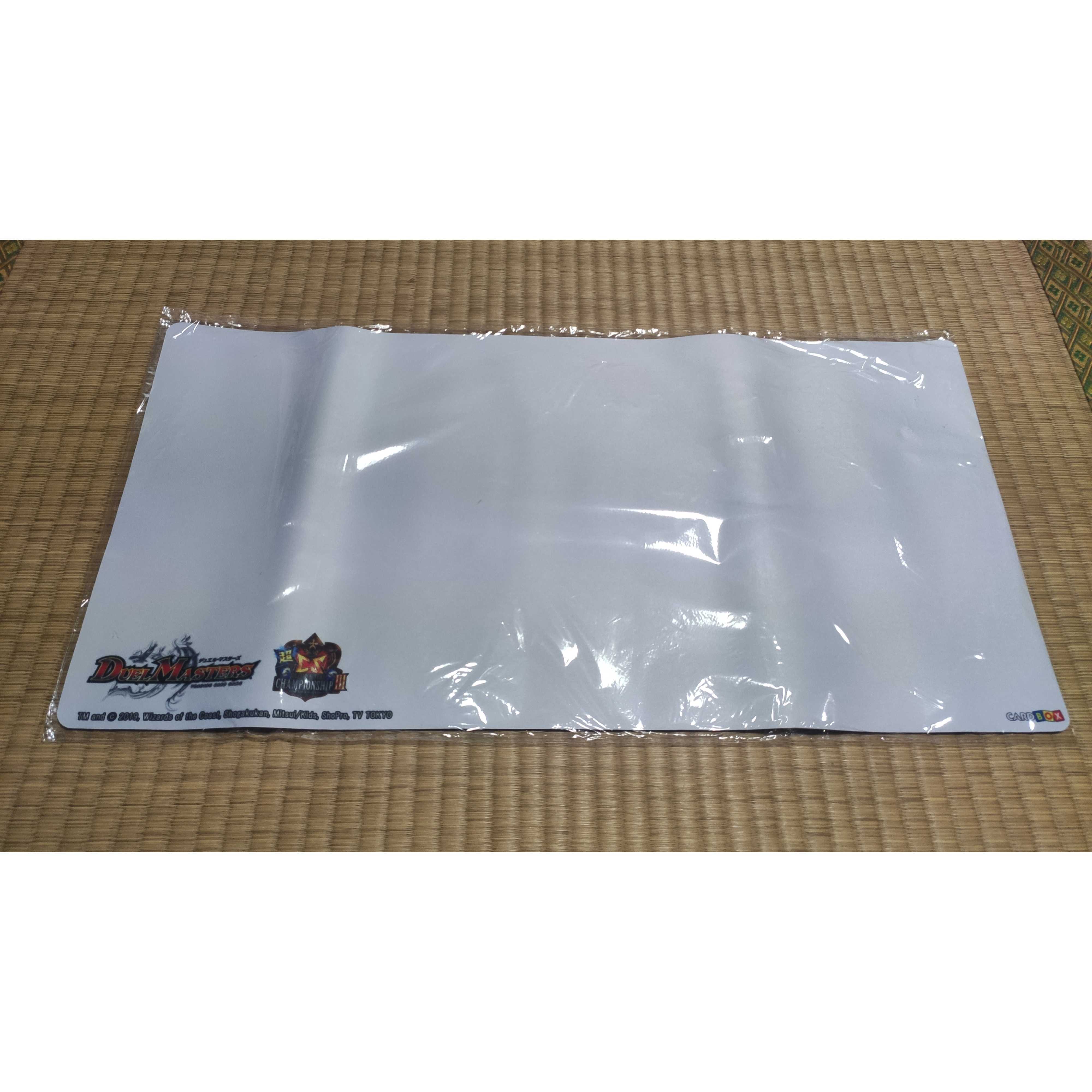 超cs 無地プレイマット 未開封の通販 ぬっぴ Magi トレカ専用フリマアプリ