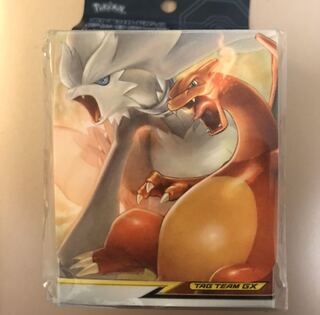 新品 ポケモンカード デッキケース レシラム&リザードン　TAGTEAM GX