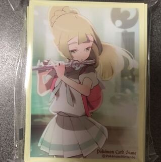 【ポケモンカード】絶版！リーリエ　祭壇での儀式　デッキシールド　スリーブ　未開封 リーリエ 祭壇での儀式 スリーブ ポケモンカードの通販 わらし