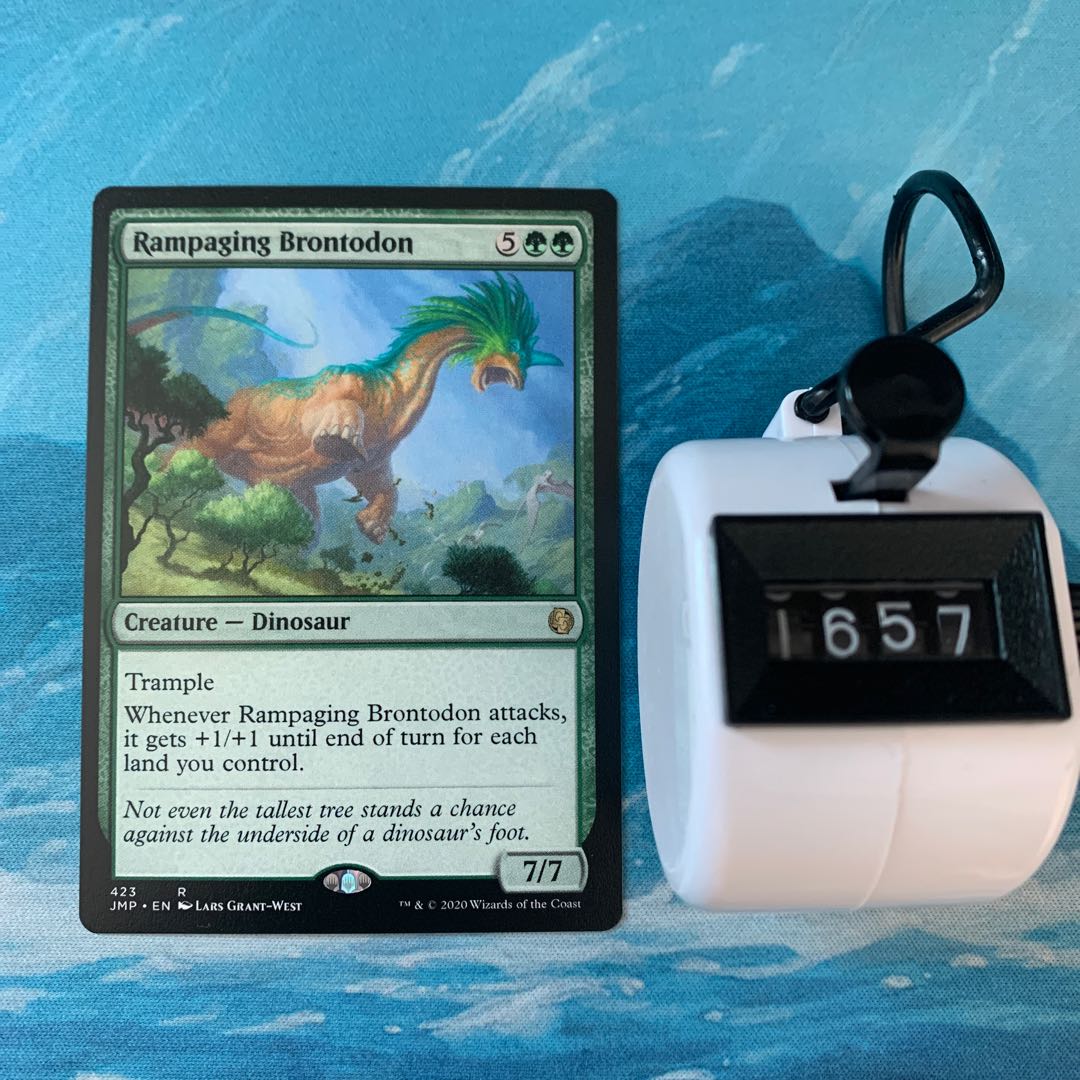 MTG 4-card Rampaging Brontodon
