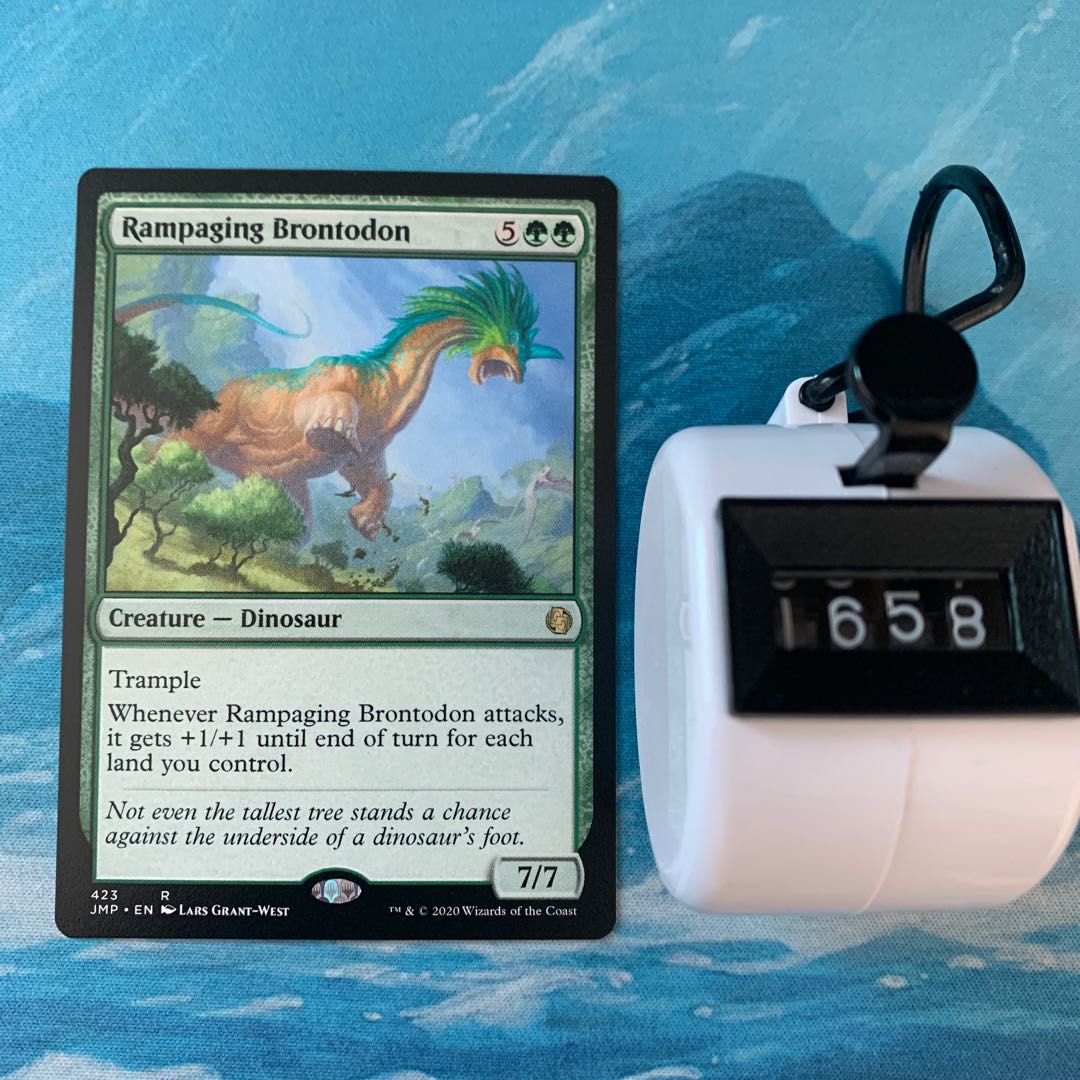 MTG 4-card Rampaging Brontodon