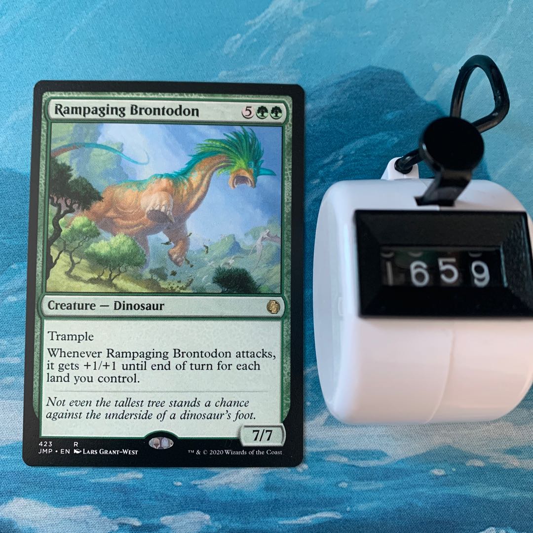 MTG 4-card Rampaging Brontodon
