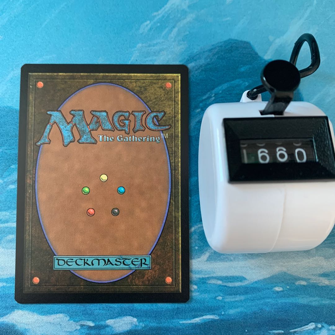 MTG 4-card Rampaging Brontodon