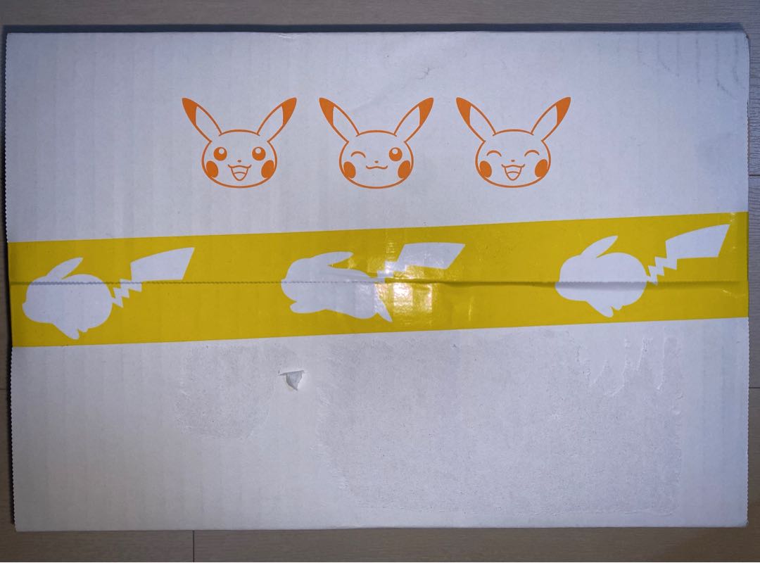 Pokémon Cards 25th ANNIVERSARY GOLDEN BOX