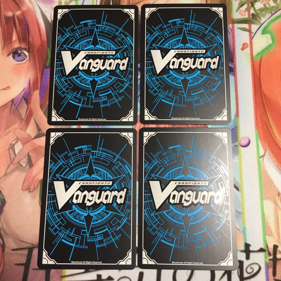 蒼銀の歌姫ブリュム