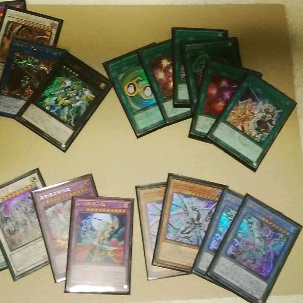 2 Blue-Eyes Solid Dragons and 19 other items