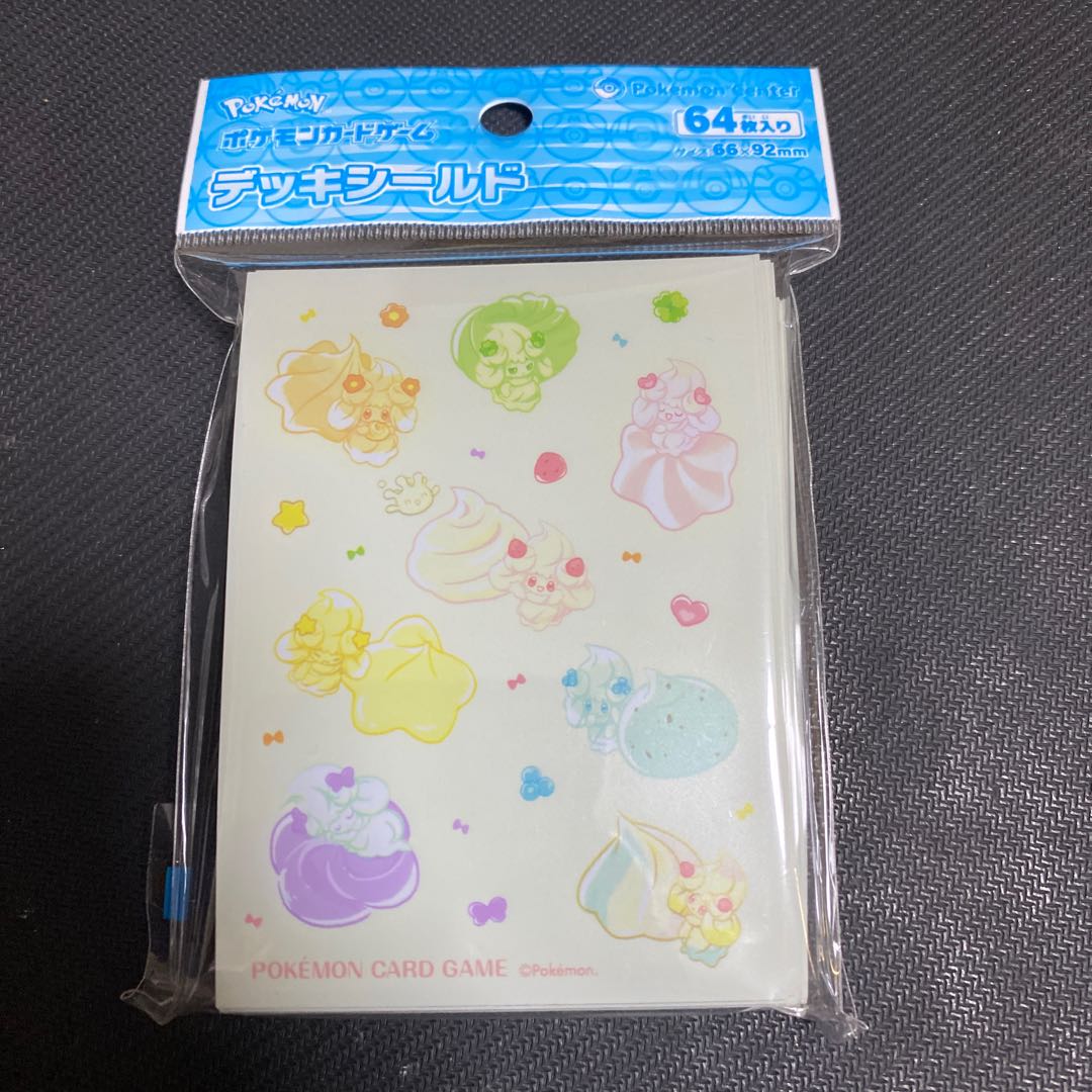 Alcremie Deck Shield