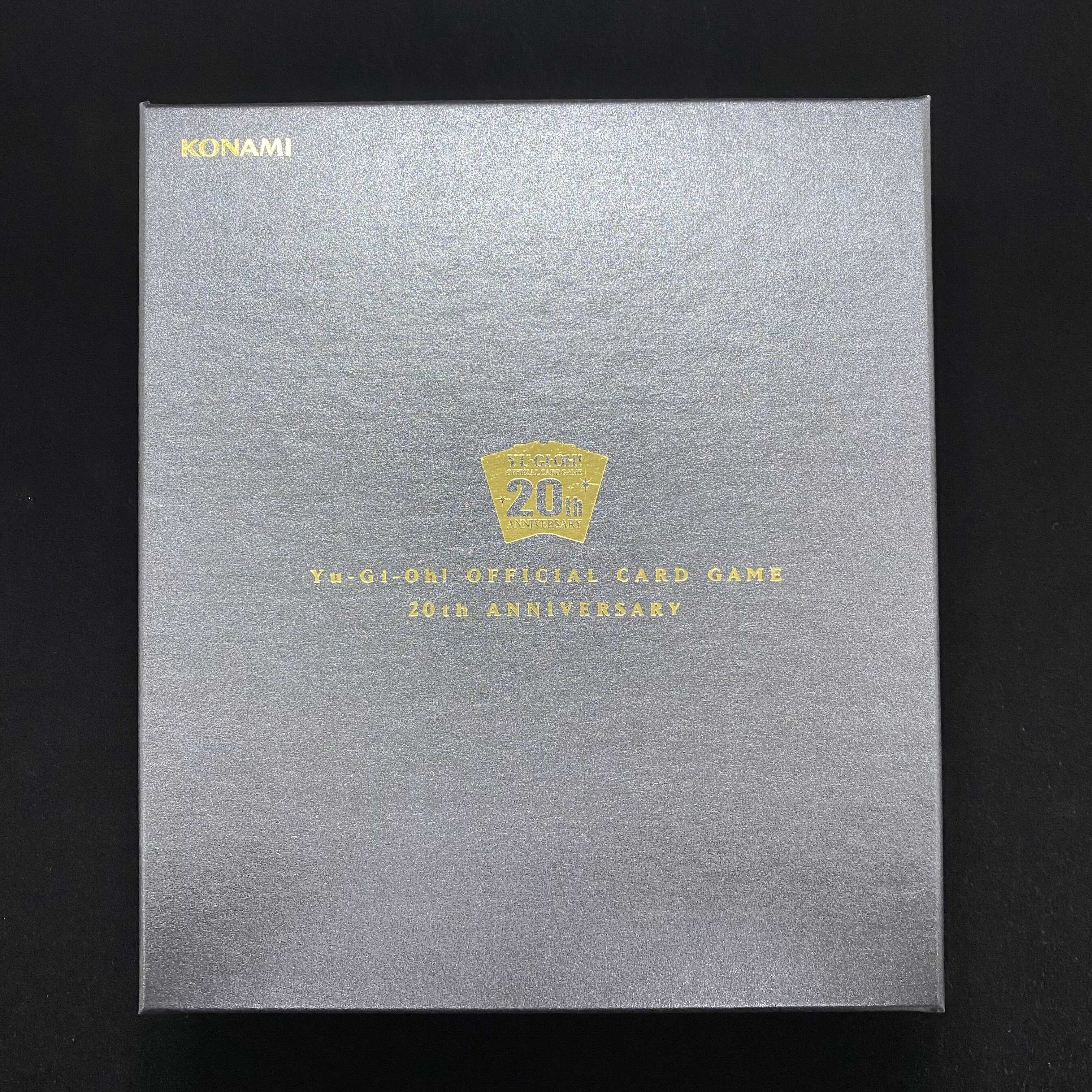 Blue-Eyes White Dragon in pure gold, serial no. 171