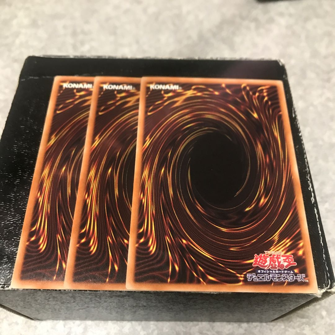 Performapal Odd-Eyes Dissolver 3 normal pieces