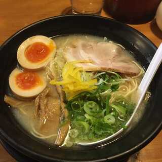 2 units dedicated to Mr. Shinonome Light