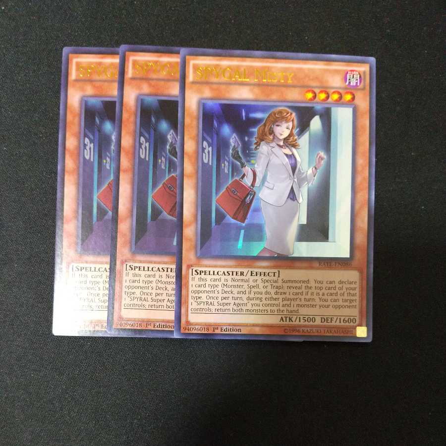 Spygal ミスティ ウルトラレア 英語版の通販 峯 Magi おまけ付 即購入 無言 Magi トレカ専用フリマアプリ
