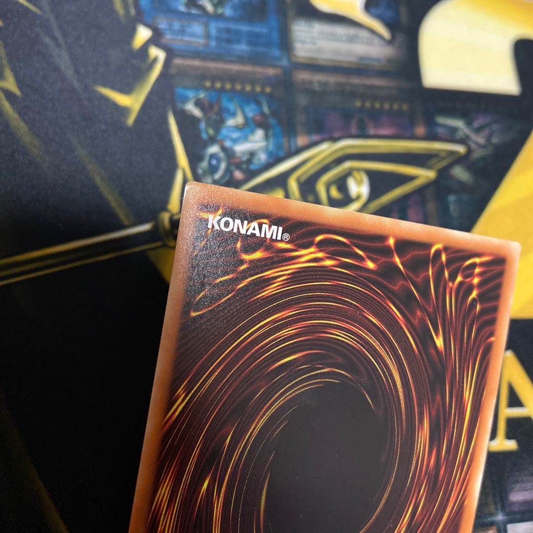 White Aura Whale Ultra Rare