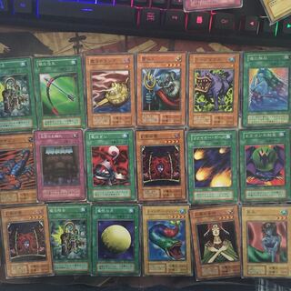 遊戯王 初期セット50枚Ｎｏ．1 30枚