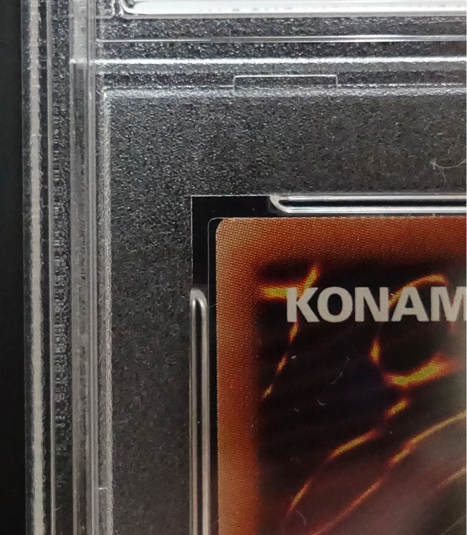 Dragon Knight Black Magician Girl Different picture Prismatic Secret PSA10