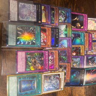 Yu-Gi-Oh! 27 kinds of character rares, SR, UR, Sikre, etc.