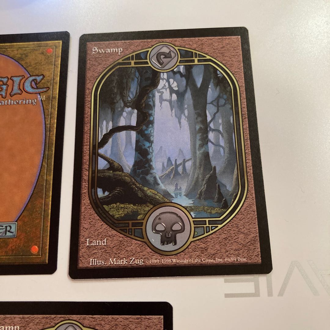 Set of 5 UGL Swamp land cards