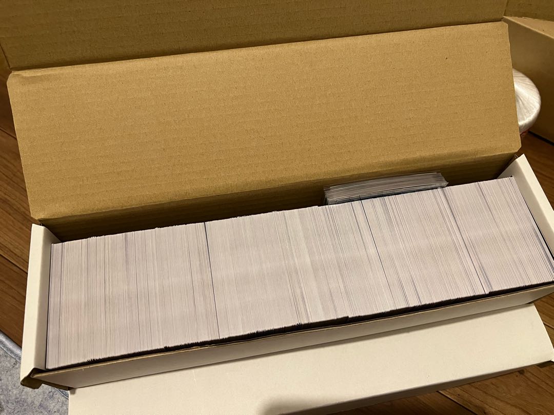 Beautiful normal cards sold in bulk 1000+ cards