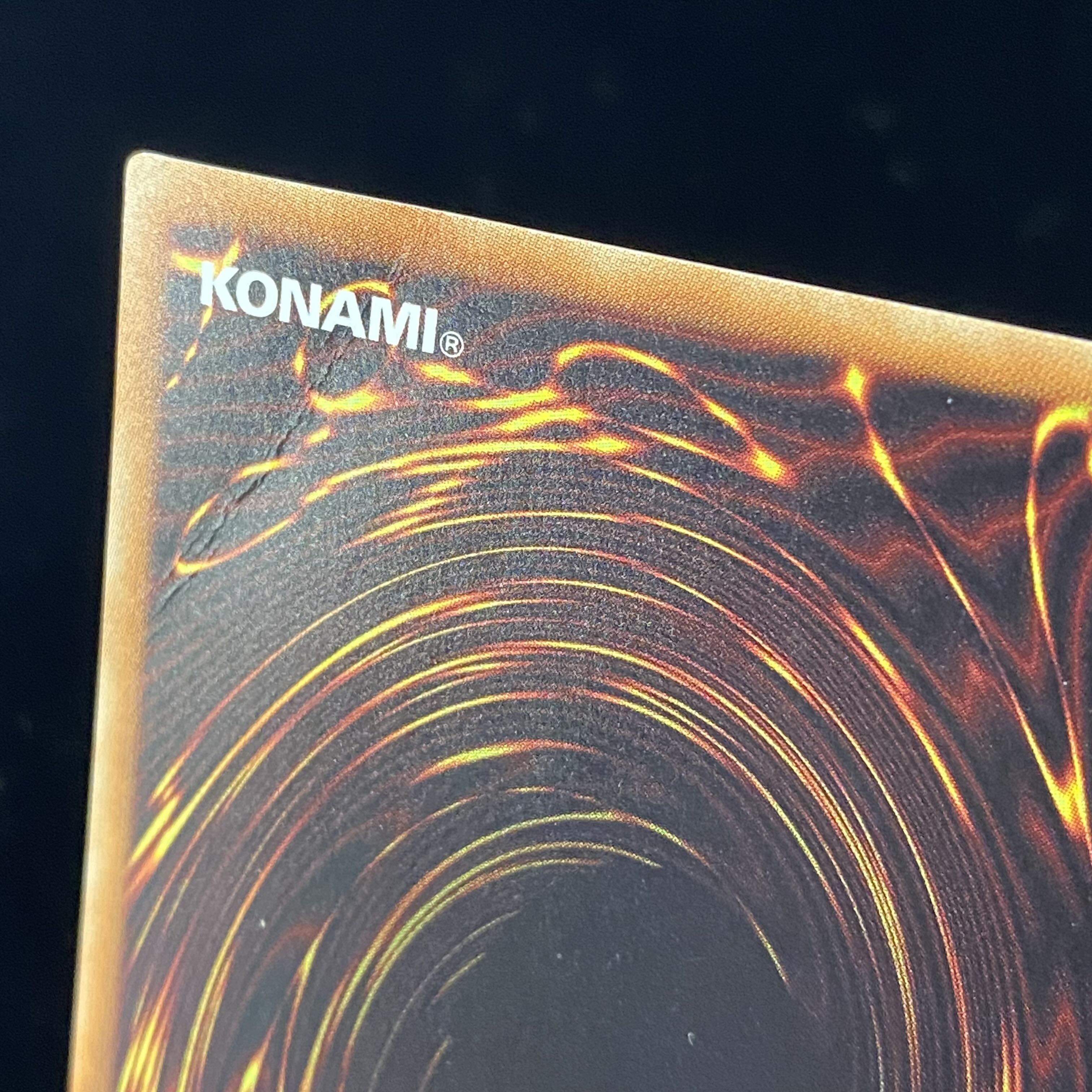 Blue-Eyes Chaos MAX Dragon Holographic Rare