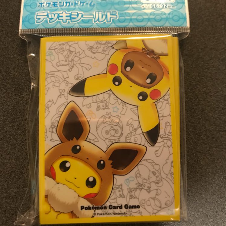 ポケモンカード　デッキシールド　FAN OF PIKACHU&IVUI 新品 ポケモンカード デッキシールド FAN OF PIKACHU&EIEVUI