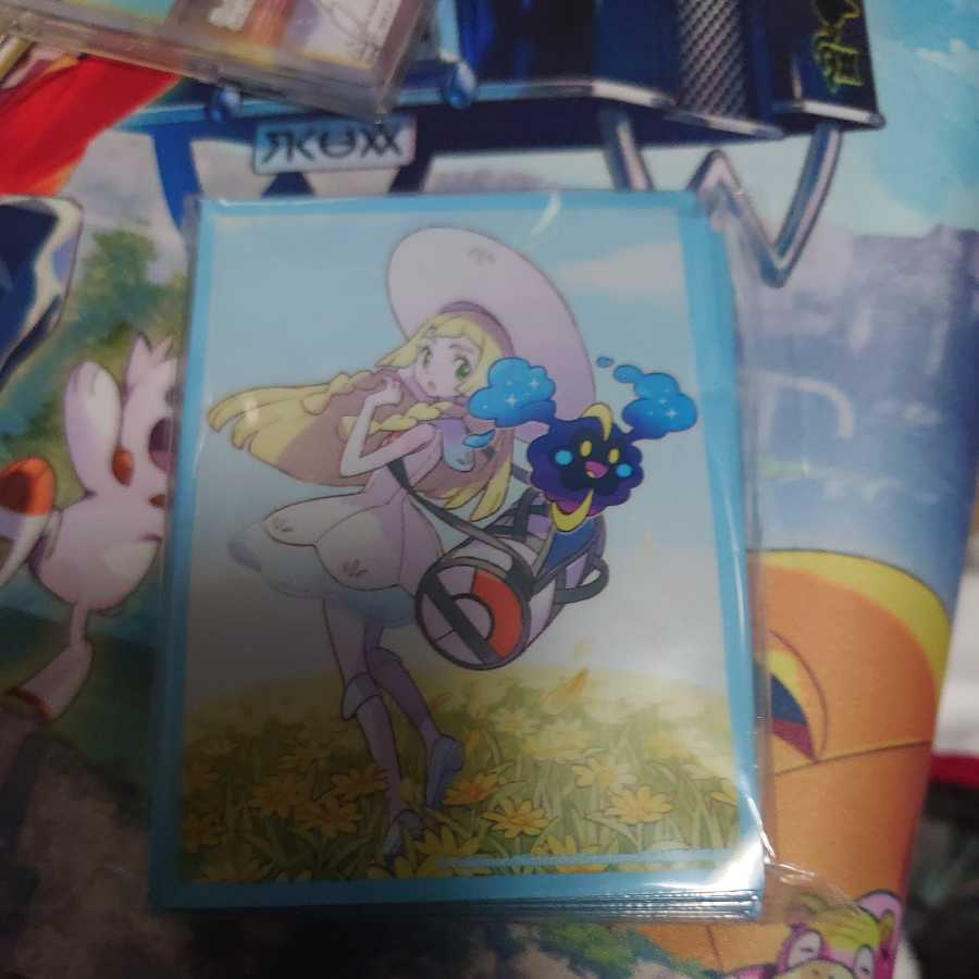 Lillie BOX Unopened sleeve