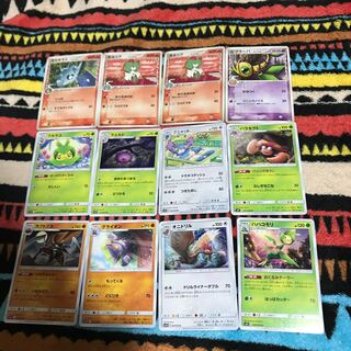 All 2% off mg32-22 Used Pokémon cards 12 cards in bulk.