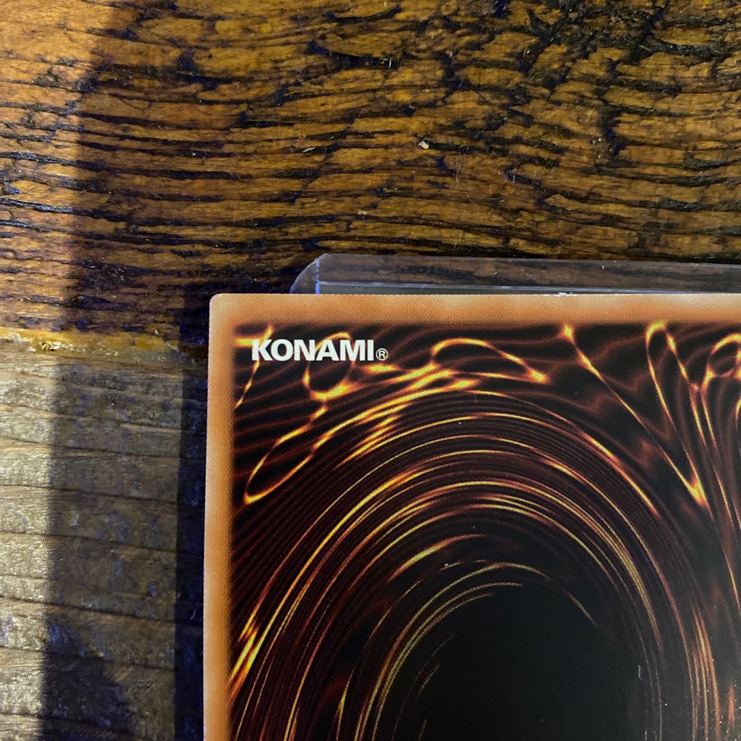 Ships immediately! Dark Magician Premium Gold Rare