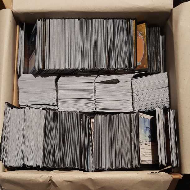 MTG Rare Cards Collectively about 1000 cards