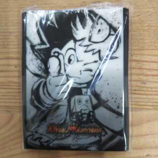 White, trumpet jaw sleeve