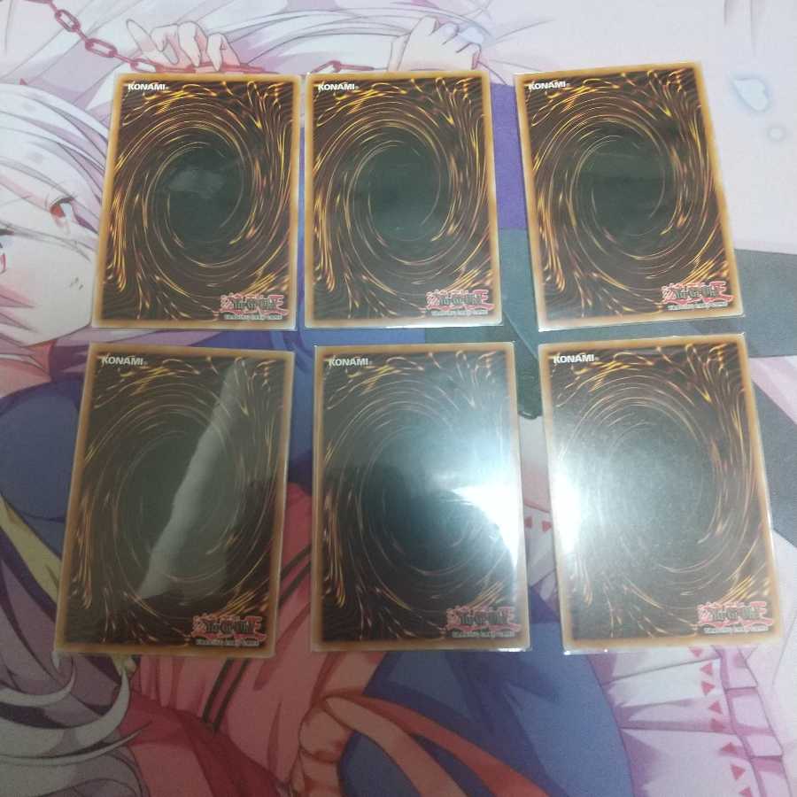 イラスト違いの手札誘発セット