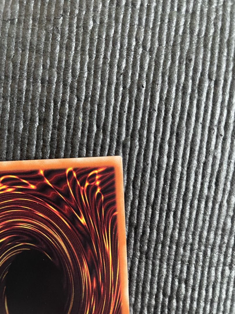 ブラック・マジシャン・ガール　ホロ