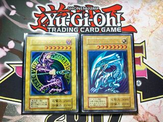 【初期ウルトラ2枚セット】ブラックマジシャン　青眼の白龍