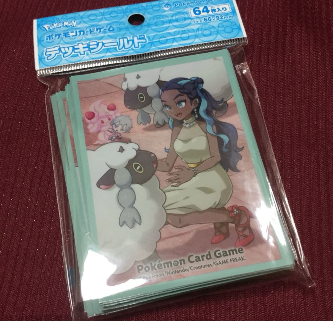 ポケモンカード　公式デッキシールド　ルリナ