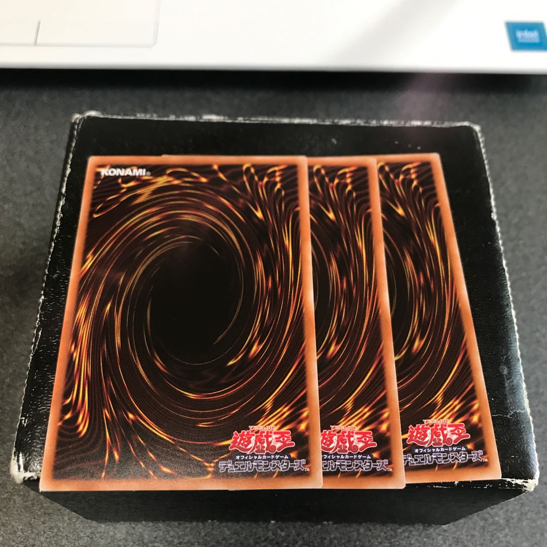 VV-Shara Manzo, 3 Super Rare