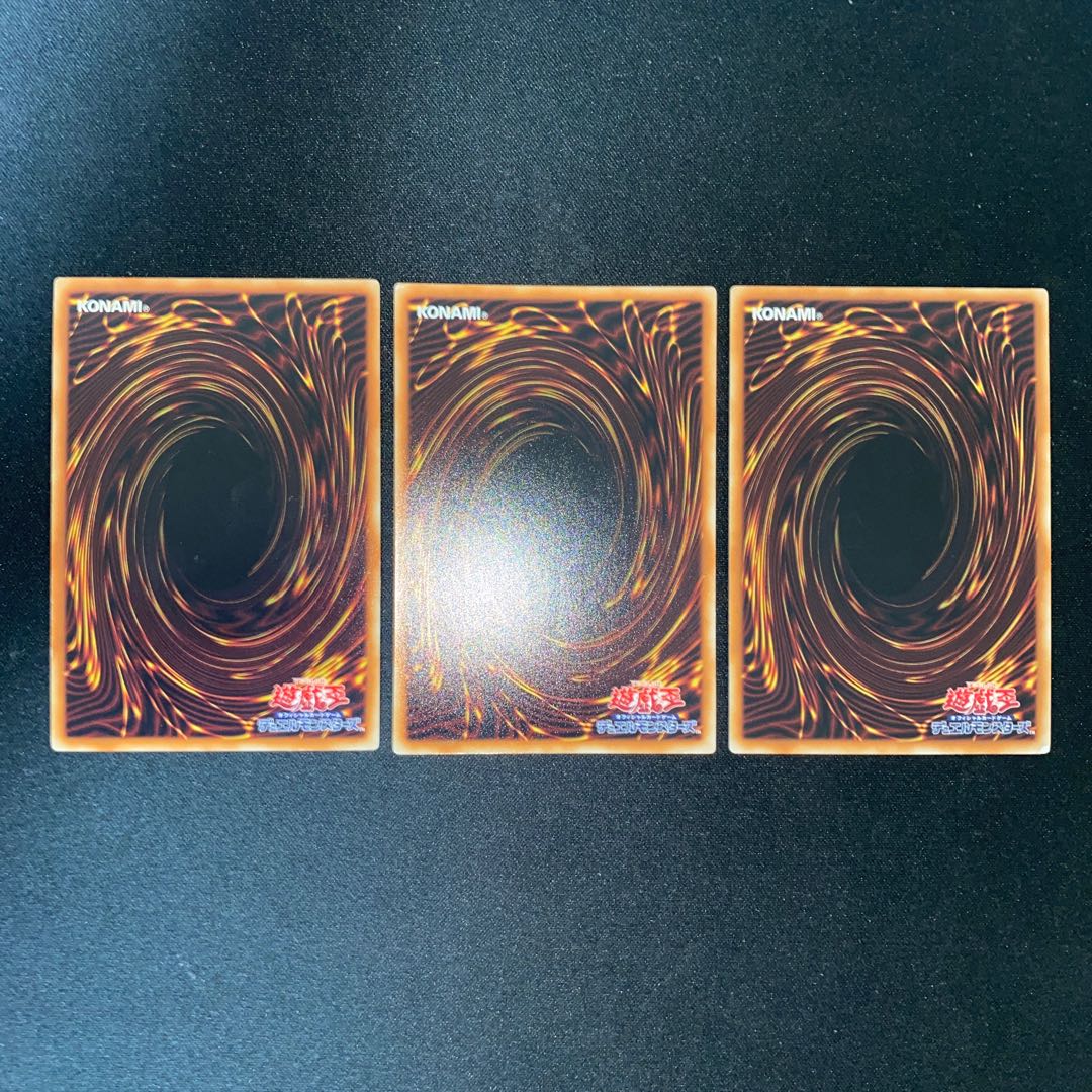 Black Fang Magician Super Rare