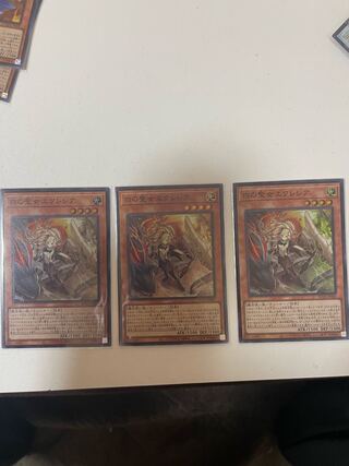 【プレイ用】白の聖女エクレシア スーパーレア 3枚