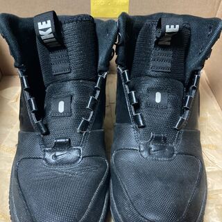 Path Winter NIKE Nike High Cut Sneakers 26cm