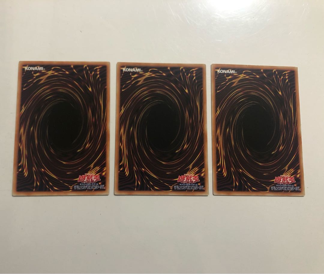 DUEA-JP045 Deskbot 001 3 copies