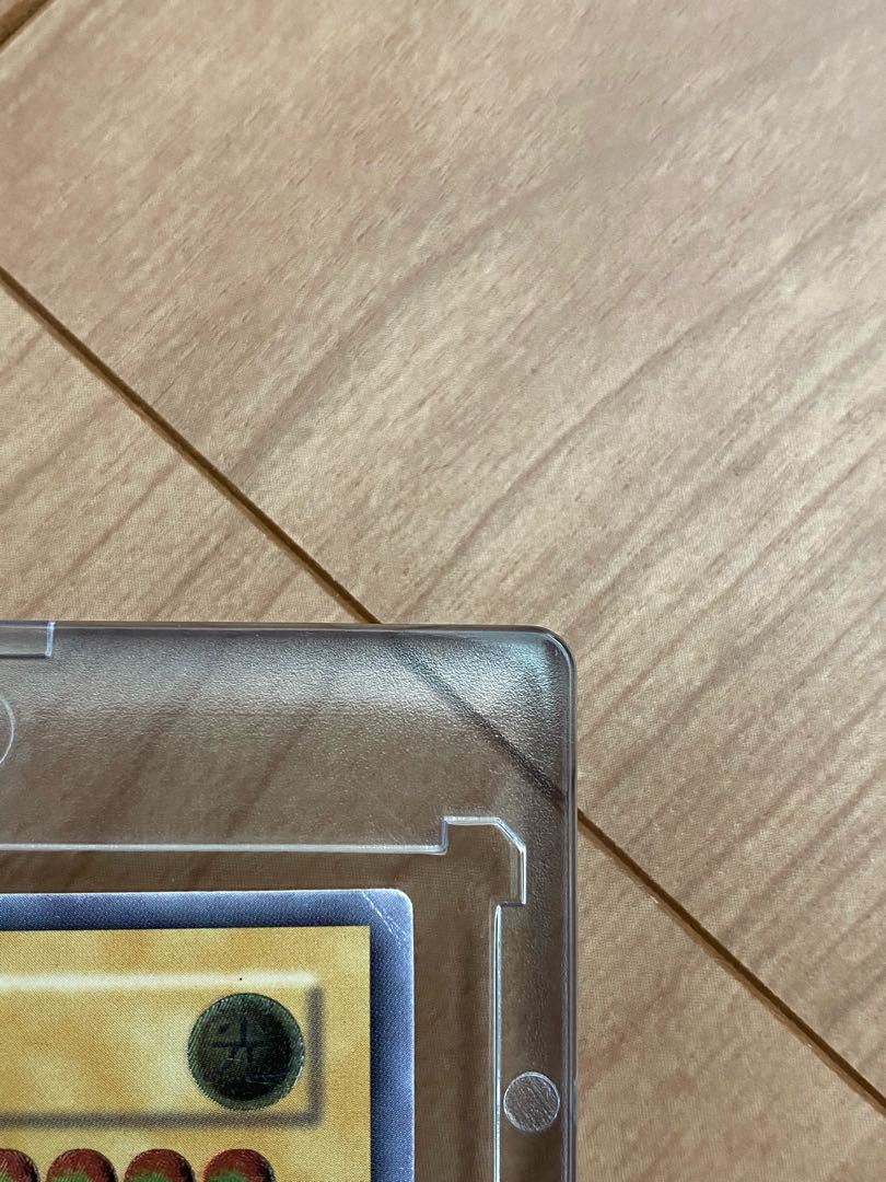 Yu-Gi-Oh! Blue-Eyes White Dragon, Relief, Slightly Blue Gloss, Beautiful.