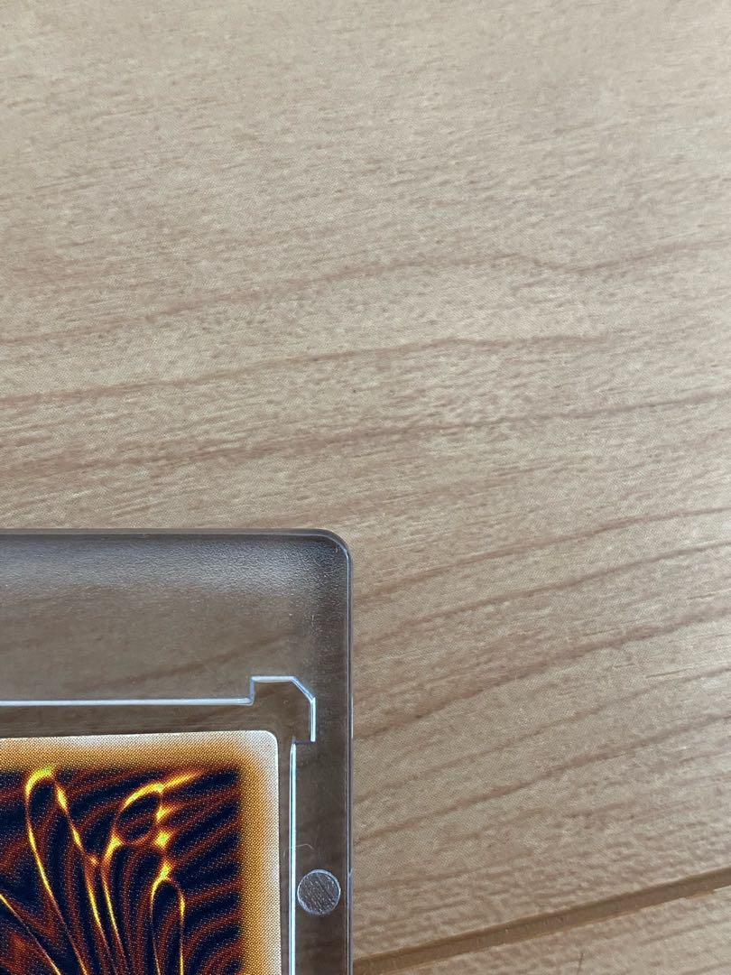 Yu-Gi-Oh! Blue-Eyes White Dragon, Relief, Slightly Blue Gloss, Beautiful.